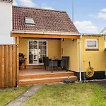 Nyaraló Ae324-marstal-kirkestraede-31 *