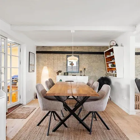 Ae324-marstal-kirkestraede-31 Marstal