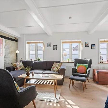 Ae324-marstal-kirkestraede-31 * Marstal